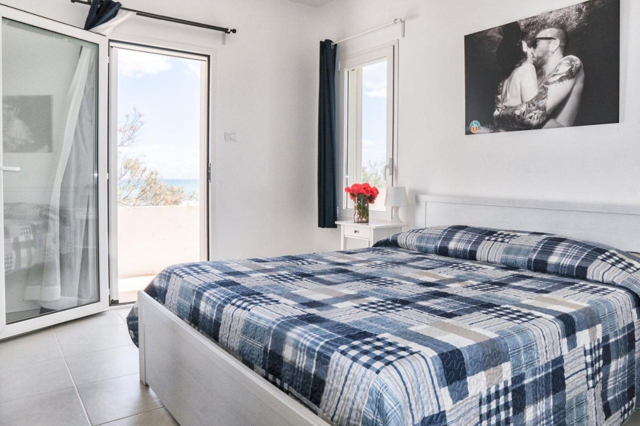 Centro Vacanze Lido Smeraldo Frigole Ngoại thất bức ảnh